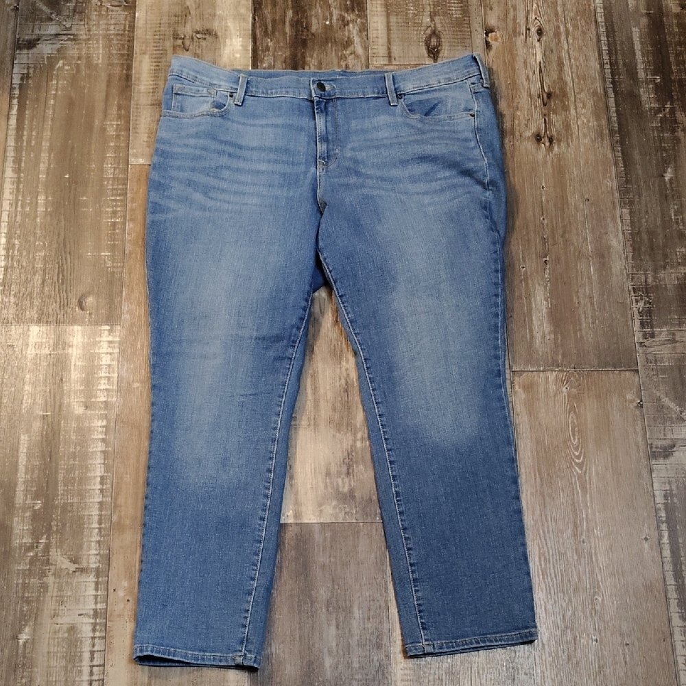 Old Navy Light Blue Ankle Jeans